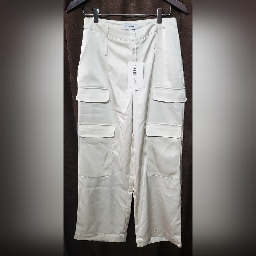 The Noli Shop Women's Milan Shimmer Satin Cargo Pants Size 4 New Pearl Cream
